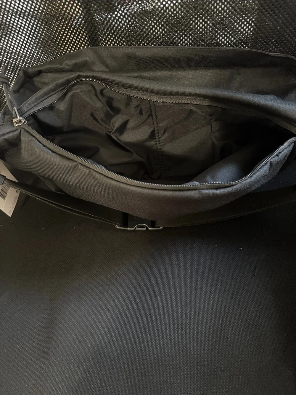 Nike Men’s Black Reflective Logo Waist Pack